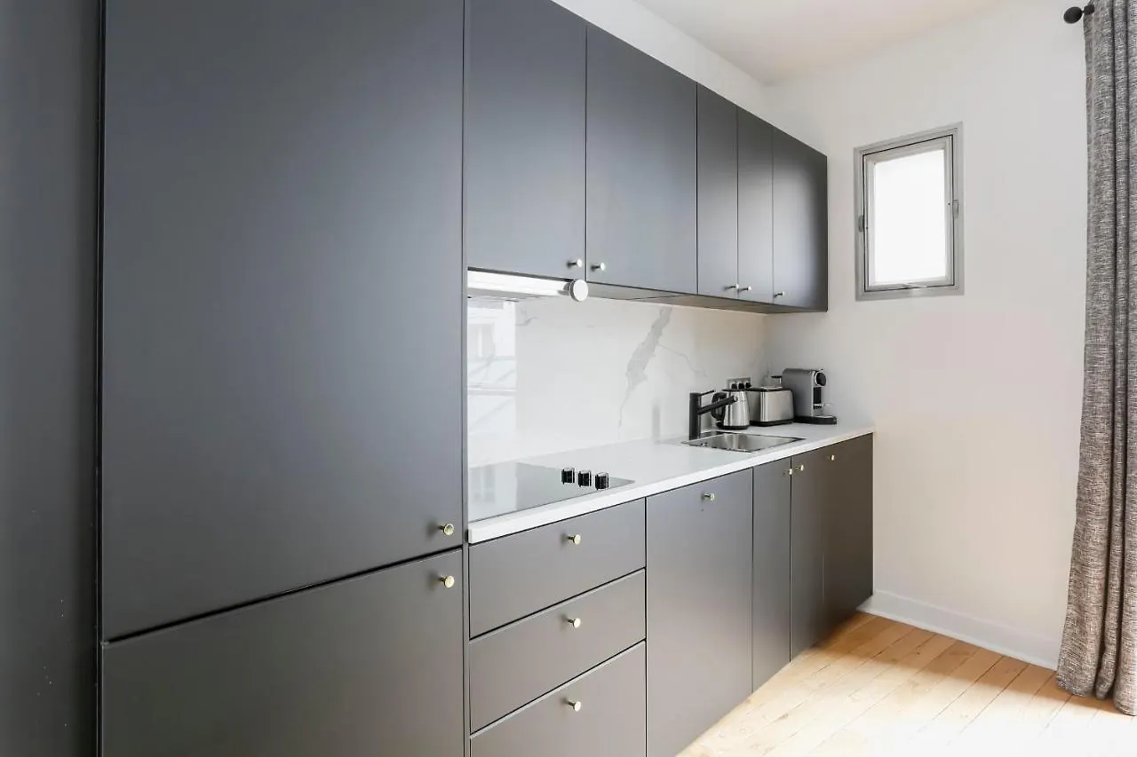 Guestready - New - Stylish 2 Bedrooms Palais Royal - Louvre Apartment Paris